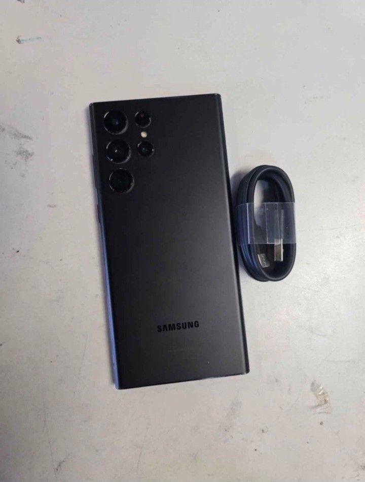 Trade For iPad Pro 12.9in 4th Gen Or Galaxy Tab S8 Ultra