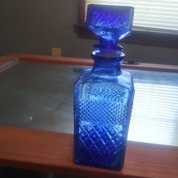 Blue glass Liquor vase