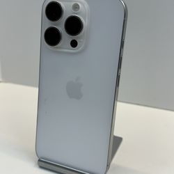 Apple iPhone 16 PRO 256gb. ( Fully Unlocked )