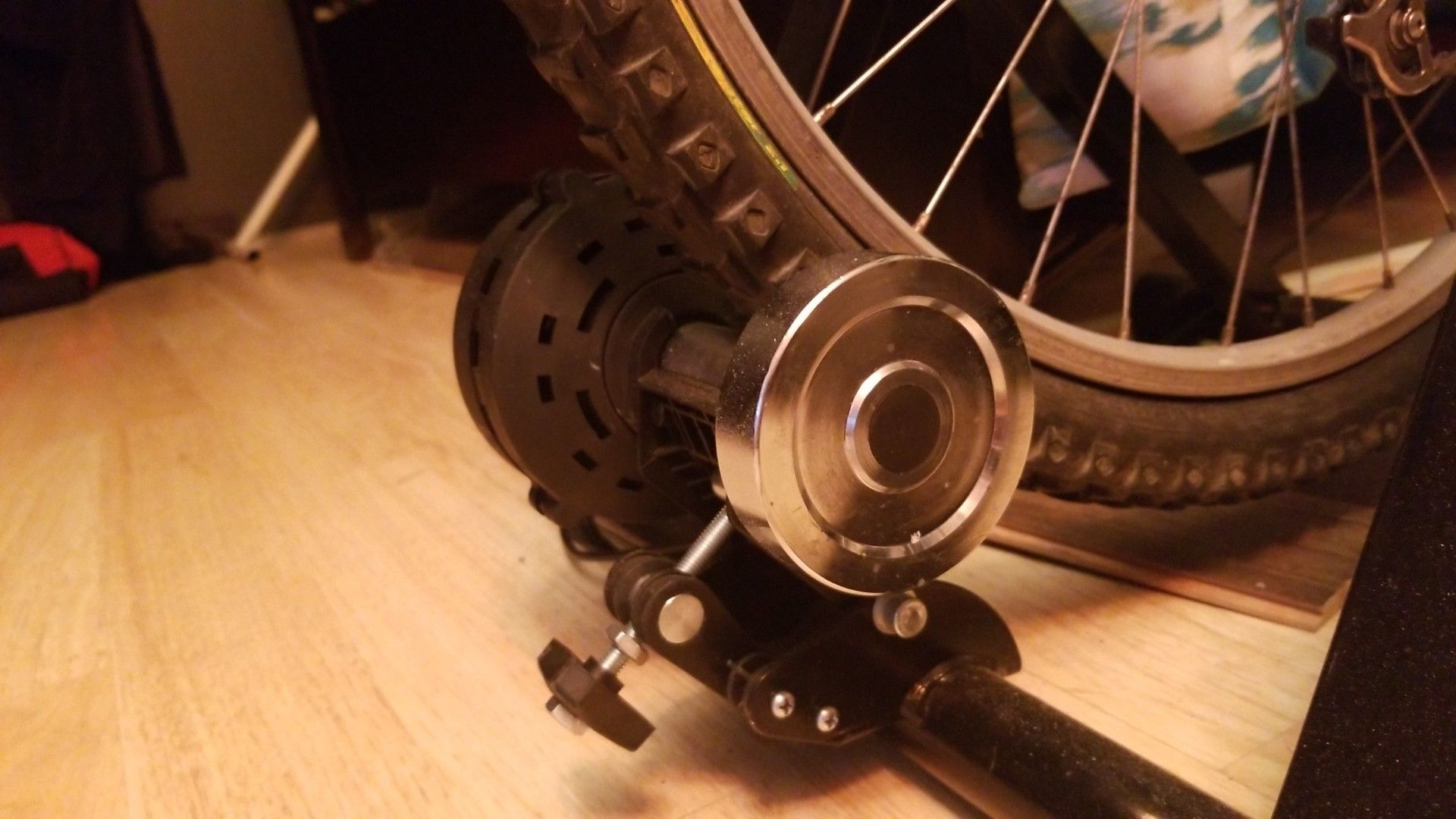 Sunlite Bicycle Resistance Trainer