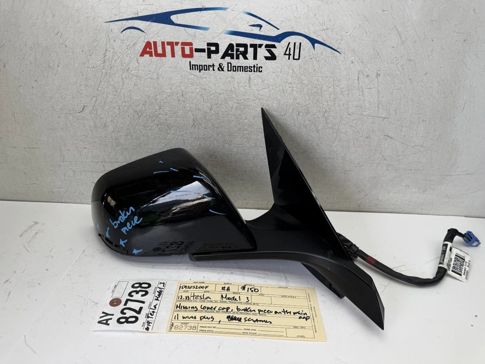 broken piece 2017 - 2023 TESLA MODEL 3 RIGHT MIRROR OEM AY82738 11wiresplug