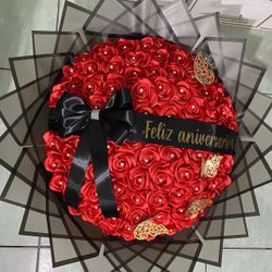 100 eternal roses ❤️