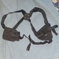 Bianchi Shoulder Holster 