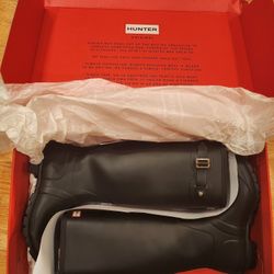 Brand NEW Hunter Boots, Black Size Sz 9