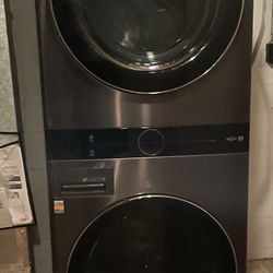 LG HE Smart Washer & Dryer 