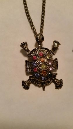 Turtle pendant, chain Costume jewelry