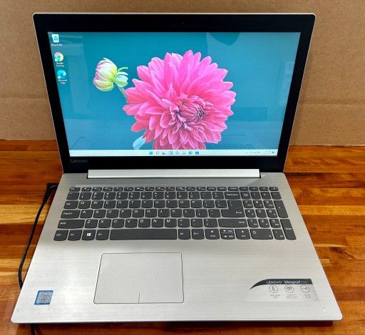 Lenovo ideapad 15” 320 15IKB i7 8550u 12GB RAM 500GB SSD