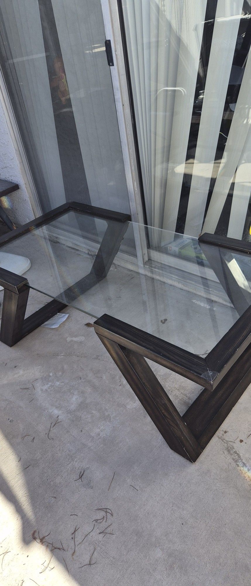 Coffee table and end table