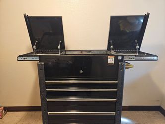 Cornwell toolbox/service cart