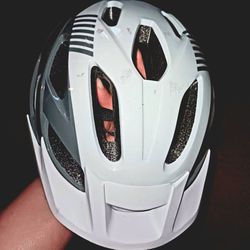 'Giant' Road Cycling Helmet