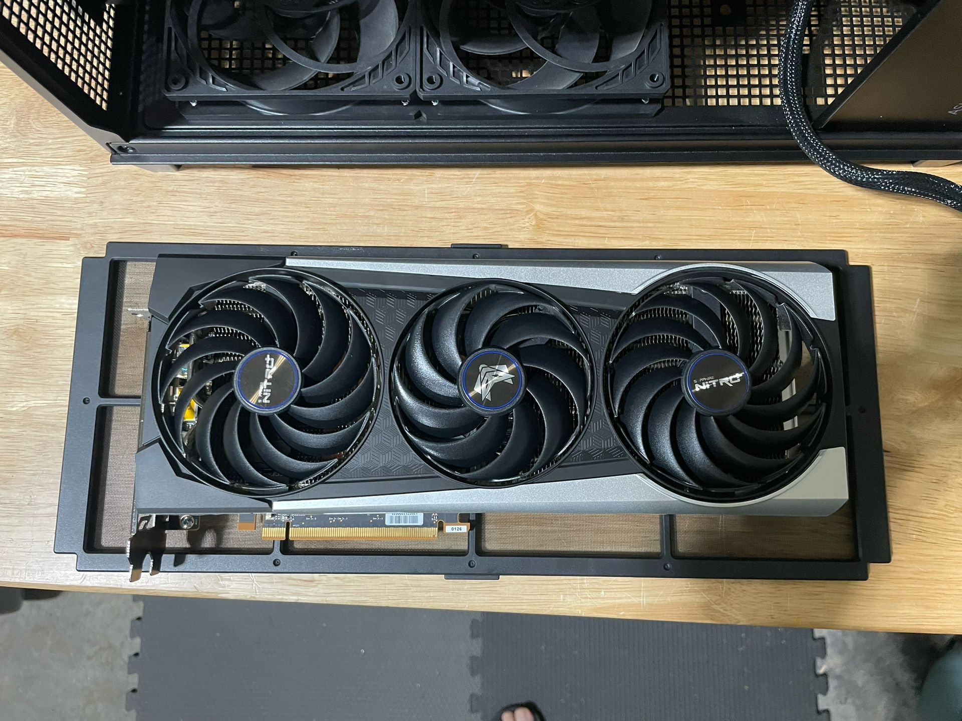 Sapphire Nitro+ AMD Radeon RX 6700 XT GPU