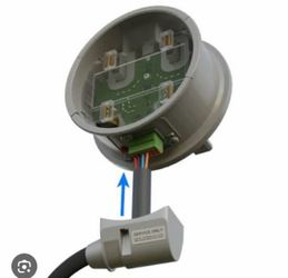 Tesla backup switch