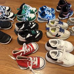 Toddler Sneaker 5-7 Nike, Vans , Veja 