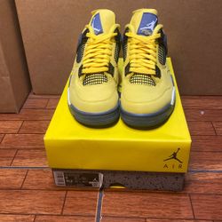 Air Jordan 4 ‘ Lighting’