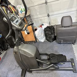 EX-56 Elliptical Machine