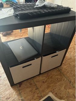 Cubby shelf