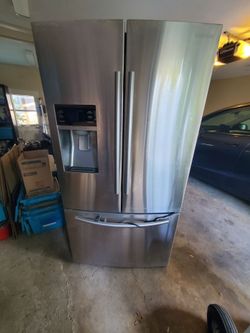 Samsung Counter-Depth French Door Refrigerator