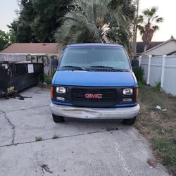 2000 GMC Savana