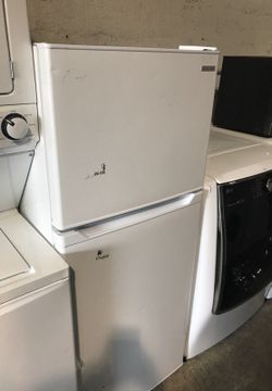 24 inches refrigeratpr