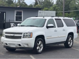 Chevrolet suburban LTZ 4 door Suv