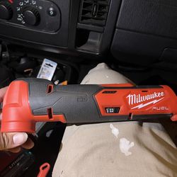 Milwaukee Fuel M12 Multi Tool