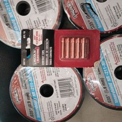 4 rolls of .035" flux core & 1 pack of tips