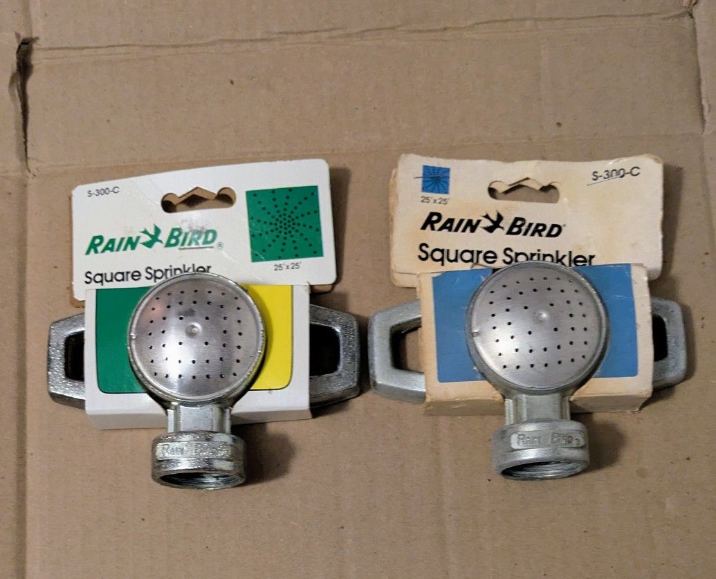 Rainbird Square Sprinkler Bundle Of Two 25 x 25 Style S - 300 C 
