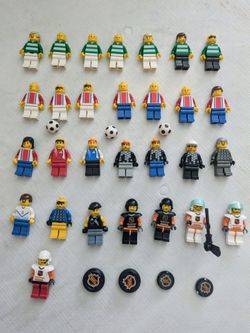( 29 ) LEGO  FIGURES  & A. FEW. ACCESSORIES