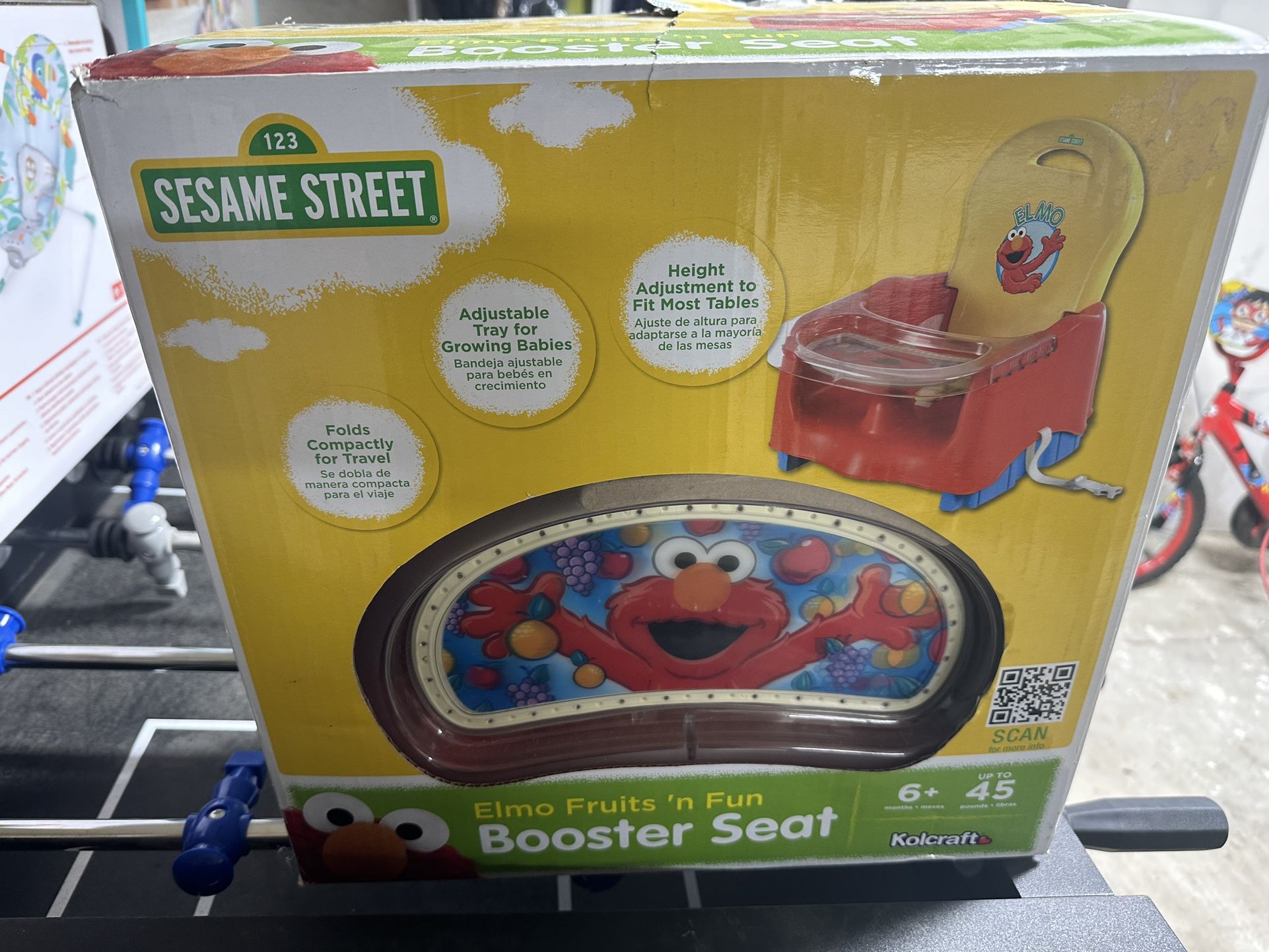 Elmo fruits N fun booster seat