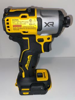 dewalt DCF845  20 V brushless impact driver