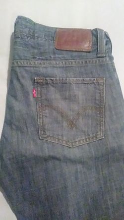 Men's. Levis 34x32 pants