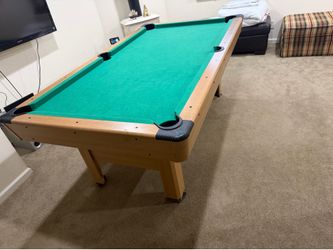 I sell billiards, it’s in very good condition