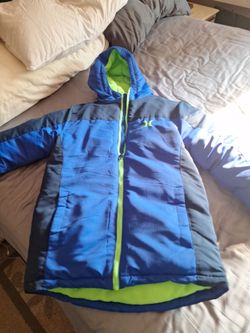 Hurley Kids Puffer Jacket with Hood size 24/26