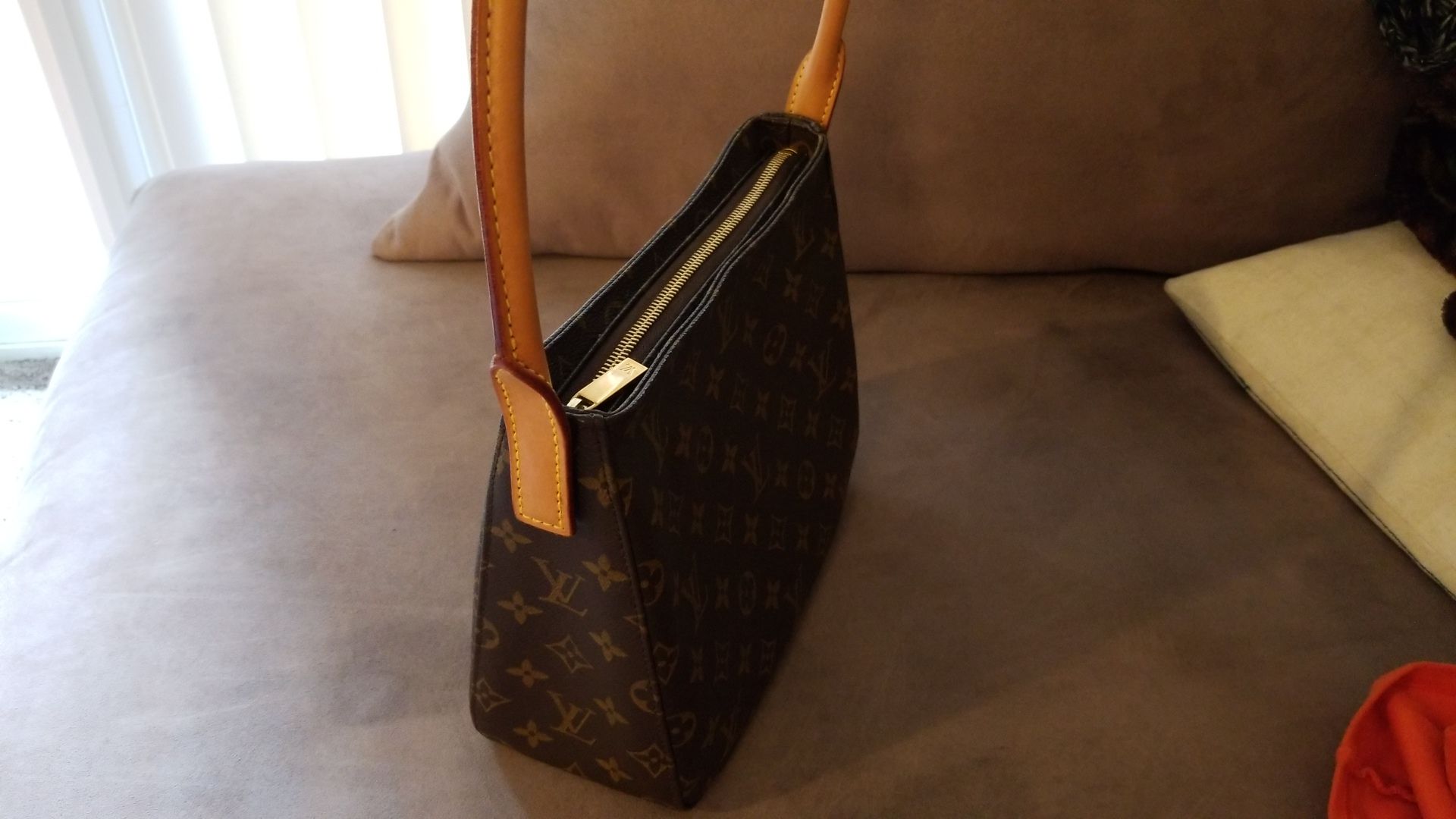 Vintage Louis Vuitton Brown Gift Box for Sale in Seattle, WA - OfferUp