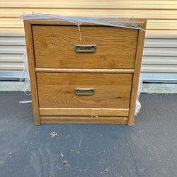 Wooden End/ Bed Side Table 