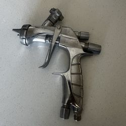 Iwata Supernova WS400 1.3 Clear Coat Gun