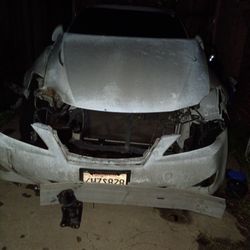 Cosmic Issue  Lexus 2006 Is 250