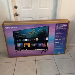 Brand New In Box Samsung Crystal UHD 50” Apple Air Play TV 