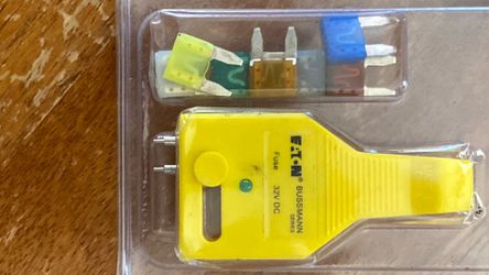 EATON BUSSMANN “Fuse Checker”