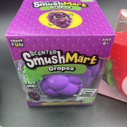 Smush Mart Squishy Squeeeeeze Strawberry Grape Layered Cake