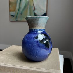  Small Handcrafted Accent Vase ( firm on price ) 