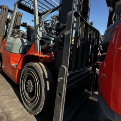 Toyota Forklift Model 8, 5000 Lbs Capacity