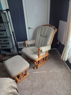 Rocker/Glider Chair