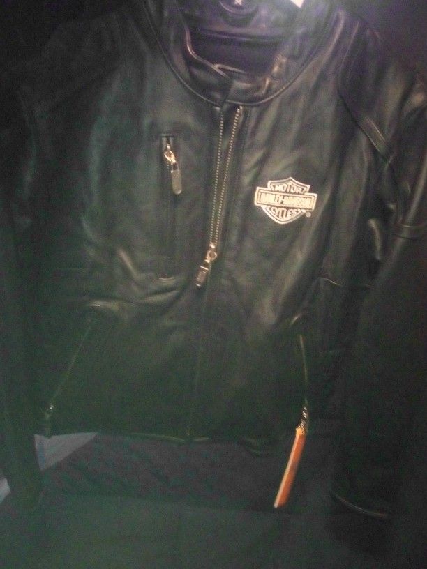 Harley Davidson Medium Leather Jacket For Women