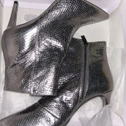 Heel Size 8 