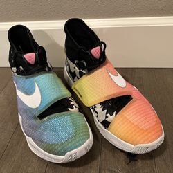 Nike Zoom Hyperrev 2016 Be True 853720-618 LBGTQ Pride Rainbow Draymond Sz 10 M Shoes