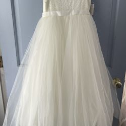 NEW WITH TAGS Flower Girl Dress/Formal Dress