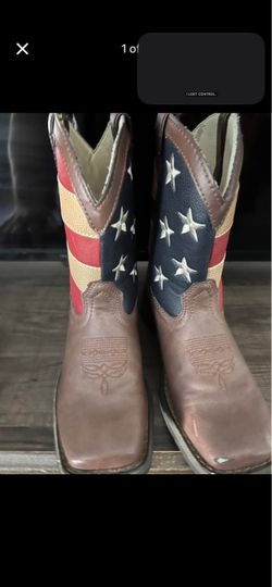 Kids cowboy boots- western size 8”