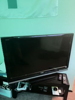 Sony 40' 1080p (comes With Roku)