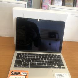 (2022) 13” MACBOOK AIR / M2 CHIP